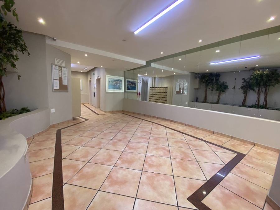 To Let 2 Bedroom Property for Rent in Cape Town City Centre Western Cape